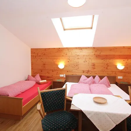 Alpenhaus Lacknerbrunn Semesterbostad