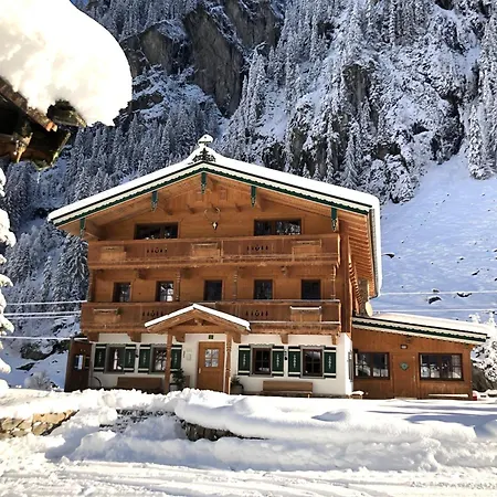 Alpenhaus Lacknerbrunn Holiday home Mayrhofen