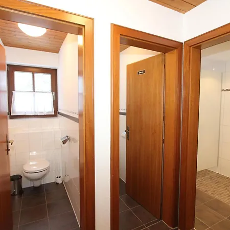 Alpenhaus Lacknerbrunn בית נופש