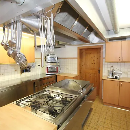 בית נופש Alpenhaus Lacknerbrunn מאיירהופן