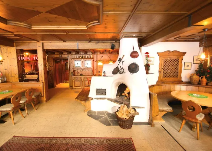 Alpenhaus Lacknerbrunn Tatil Evi Mayrhofen