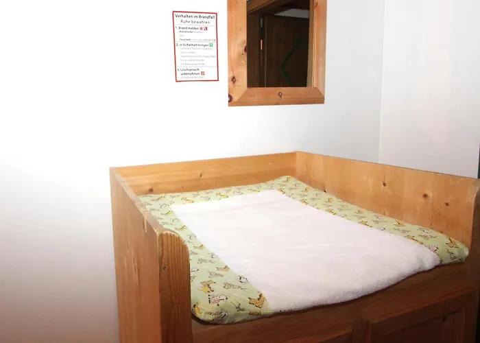 Alpenhaus Lacknerbrunn *